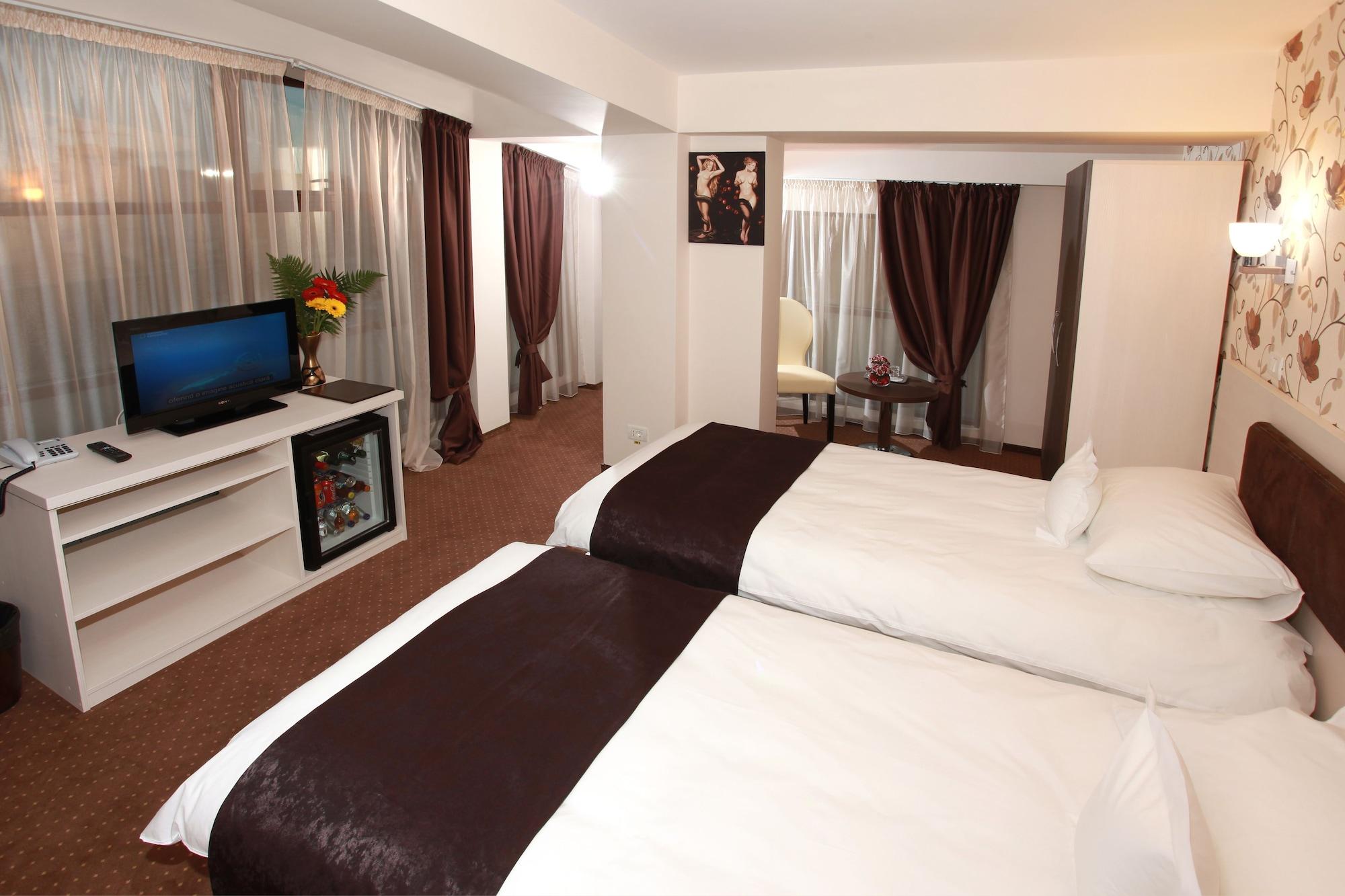 West Plaza Hotel Bucureşti Ngoại thất bức ảnh