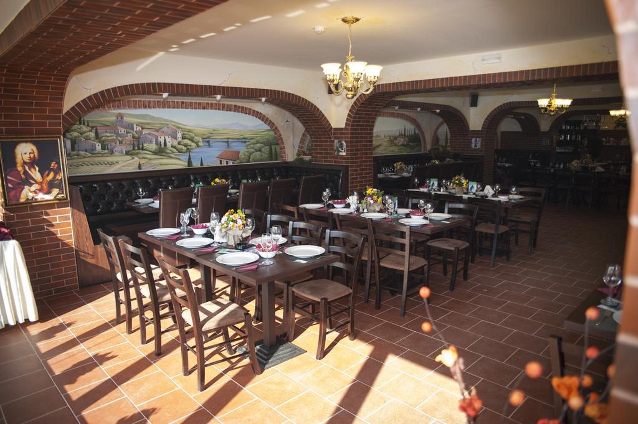 West Plaza Hotel Bucureşti Ngoại thất bức ảnh